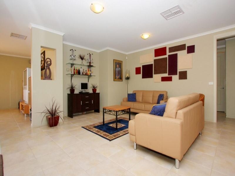 13 Eliza Court, Hillside VIC 3037