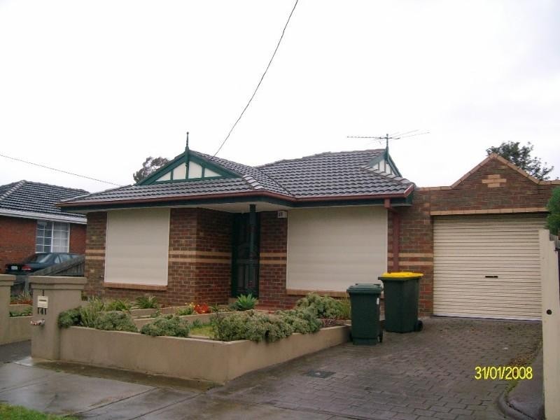 1/141 Sunshine Avenue, St Albans VIC 3021
