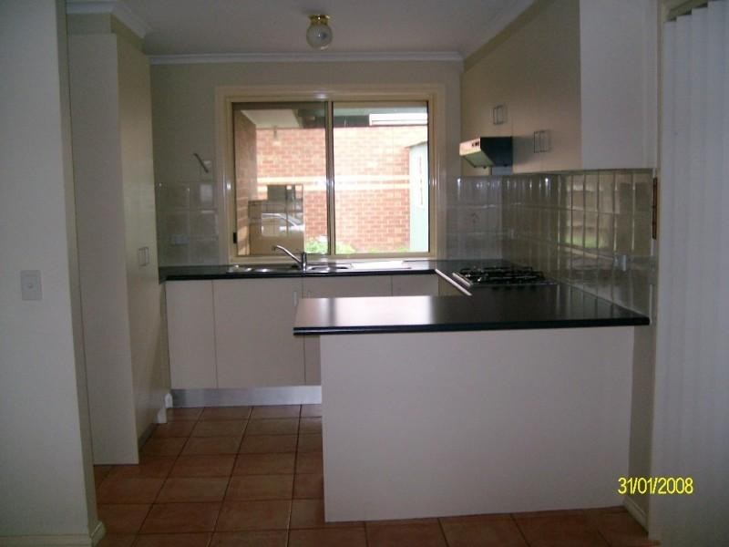 1/141 Sunshine Avenue, St Albans VIC 3021