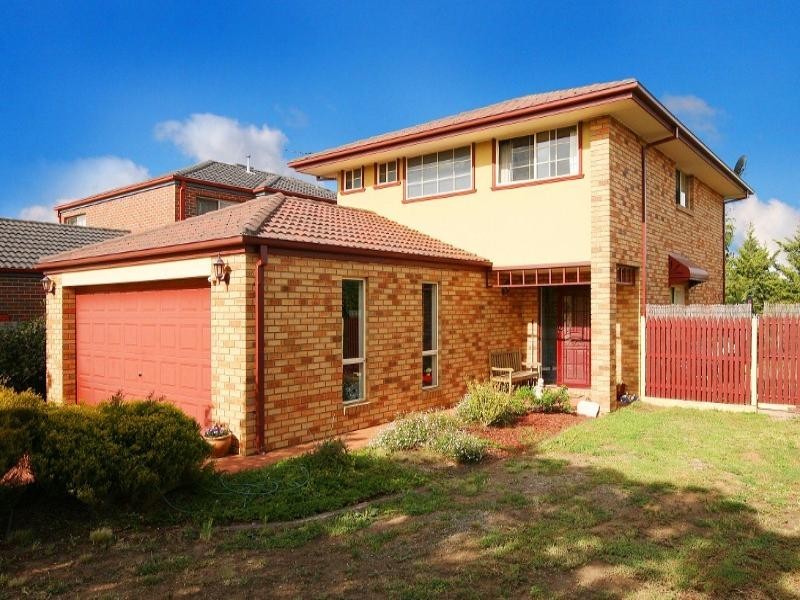 22 Kenswick Drive, Hillside VIC 3037
