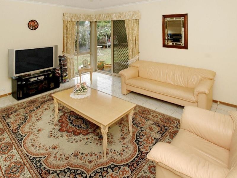 3 Breadalbane Court, Sydenham VIC 3037