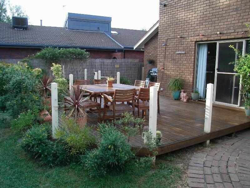 29 Prince Albert Crescent, Taylors Lakes VIC 3038