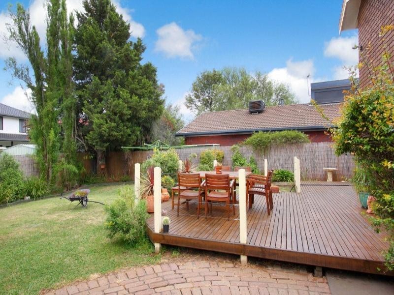 29 Prince Albert Crescent, Taylors Lakes VIC 3038