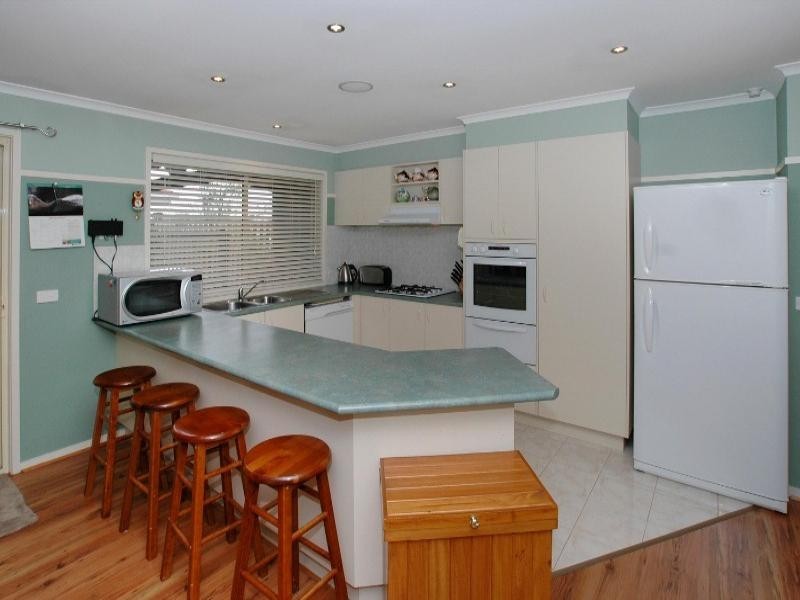 51 Bungarim Wynd, Sydenham VIC 3037