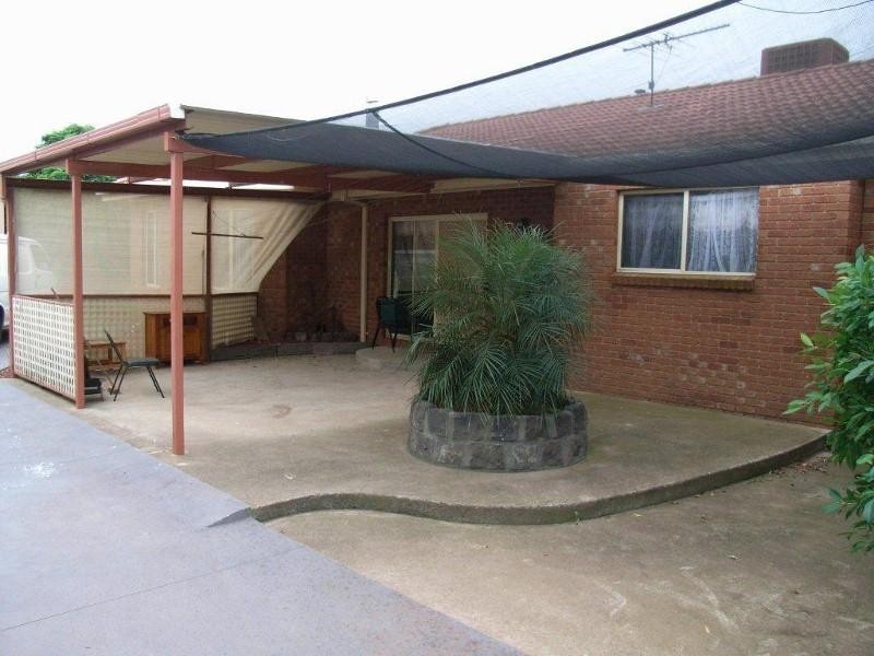 9 Beaumont Court, Sydenham VIC 3037