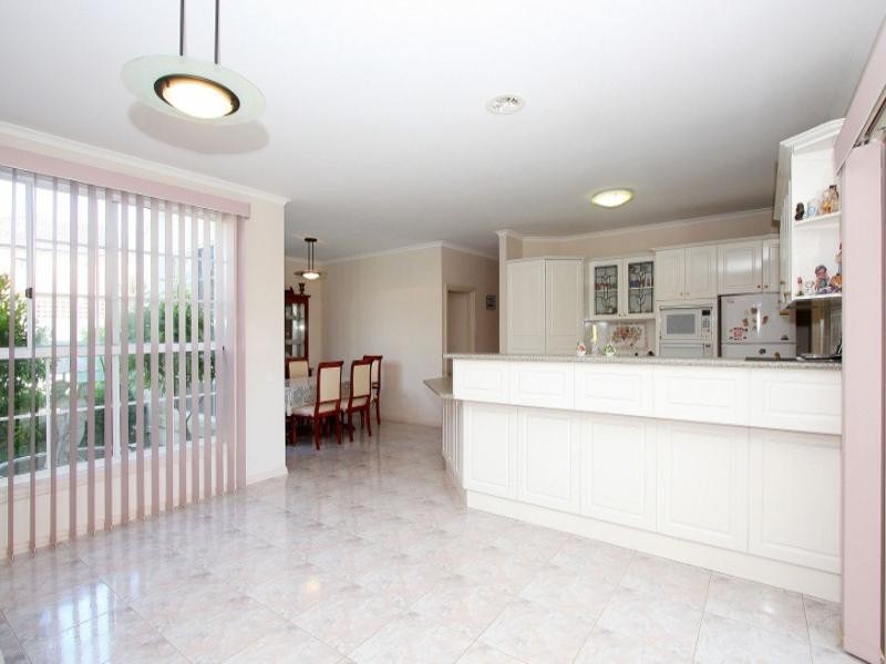 22 Australia Drive, Taylors Lakes VIC 3038