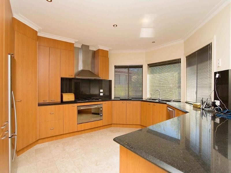 23 Berthon Crescent, Hillside VIC 3037