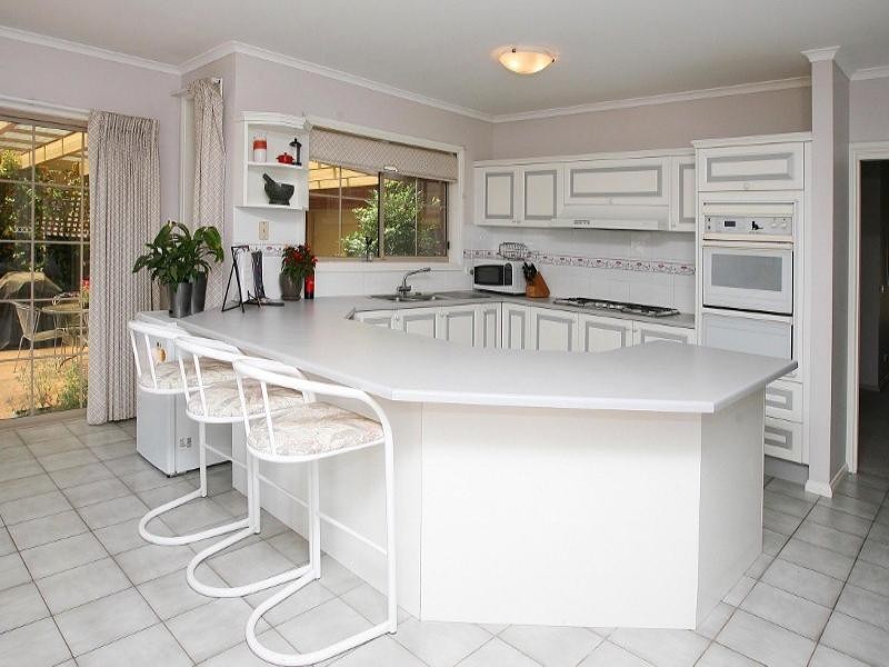 50 Morcambe Crescent, Keilor Downs VIC 3038