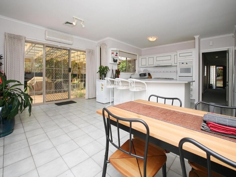 50 Morcambe Crescent, Keilor Downs VIC 3038