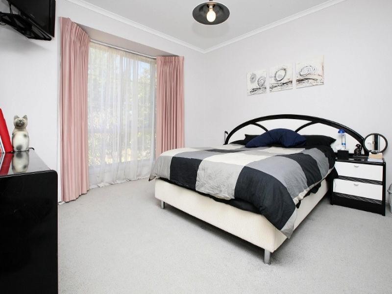 50 Morcambe Crescent, Keilor Downs VIC 3038