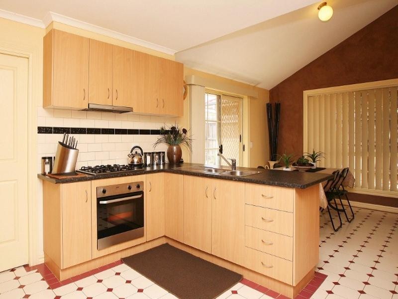 3 Dundee Way, Sydenham VIC 3037