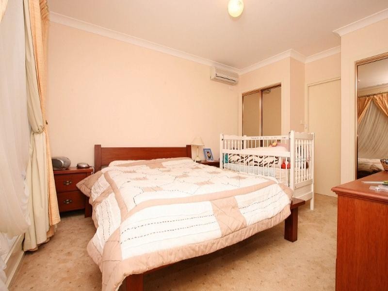 4 Cromer Place, Keilor Downs VIC 3038