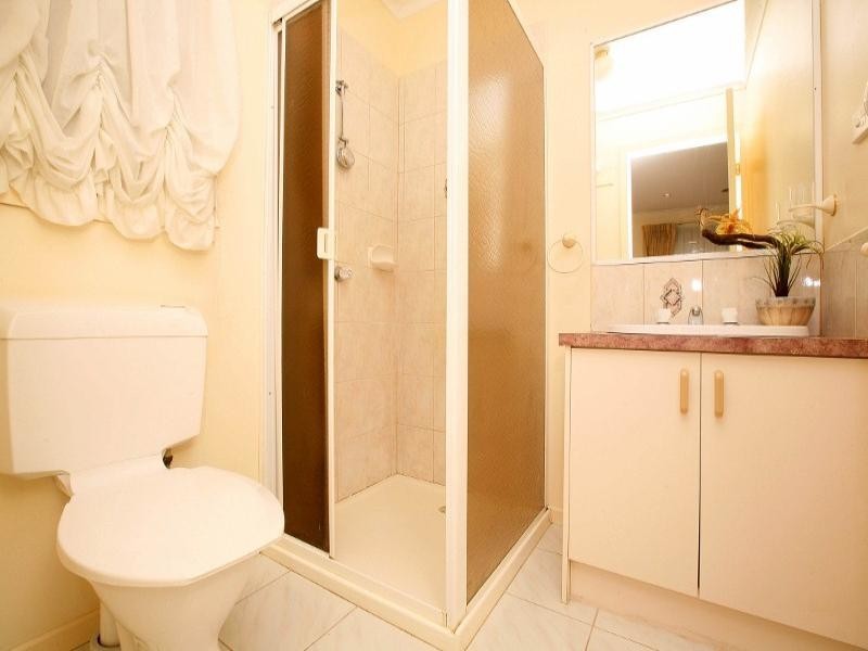 56 Honeyeater Crescent, Taylors Lakes VIC 3038