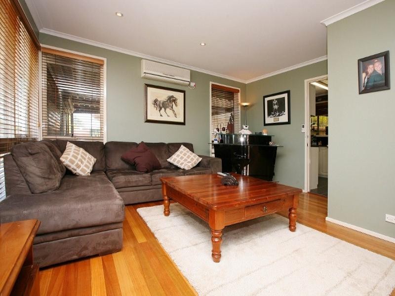 21 Firbank Terrace, Albanvale VIC 3021