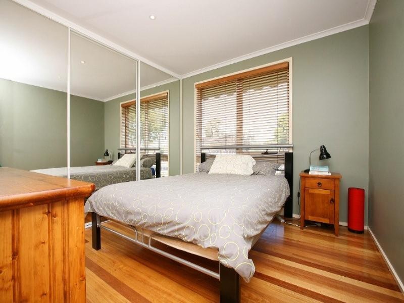 21 Firbank Terrace, Albanvale VIC 3021