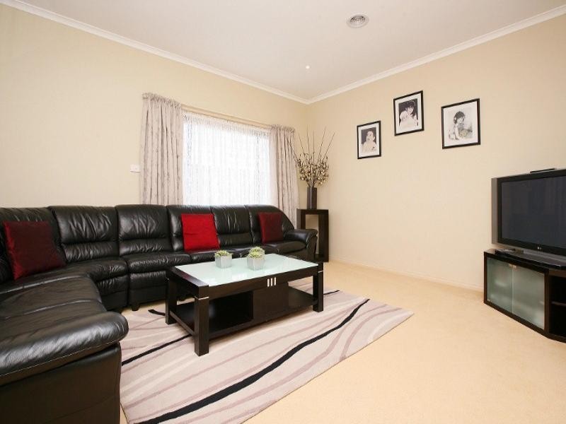 47 Park Lane, Taylors Hill VIC 3037