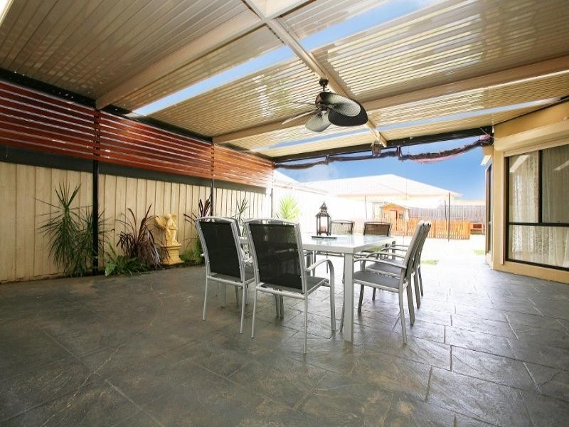 47 Park Lane, Taylors Hill VIC 3037