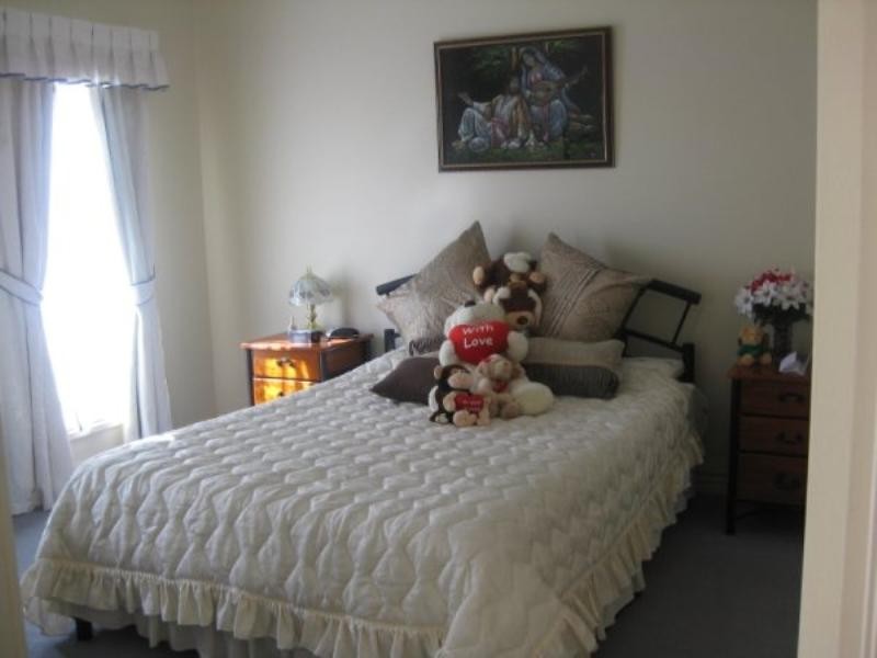 11 Knight Court, Hillside VIC 3037