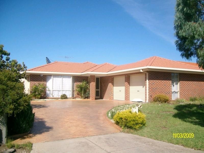 3 Buninyong Way, Delahey VIC 3037