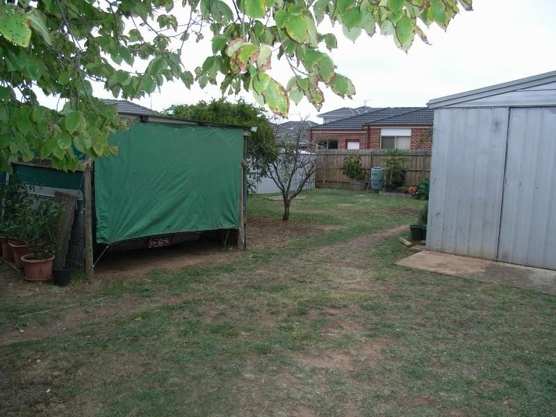 55 Victoria Road, Sydenham VIC 3037