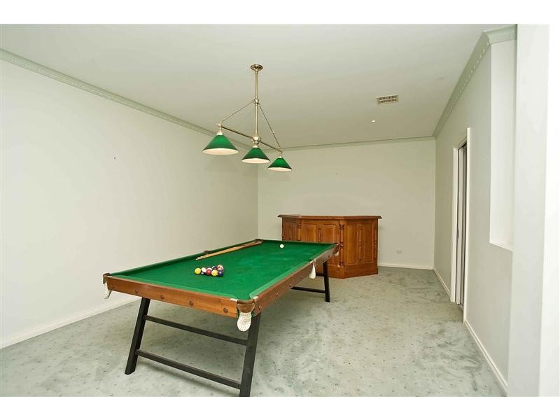 34 Golden Way, Hillside VIC 3037