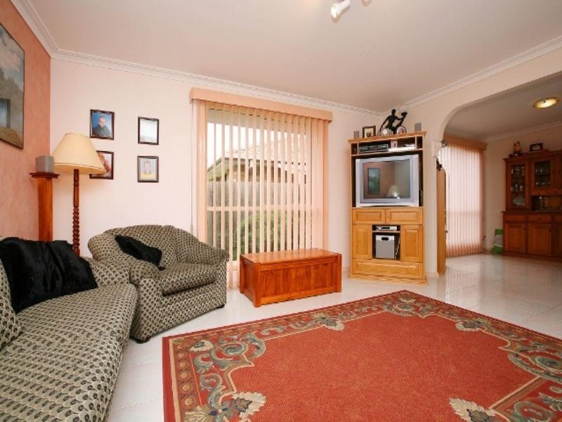 33 Cynthia Court, Hillside VIC 3037