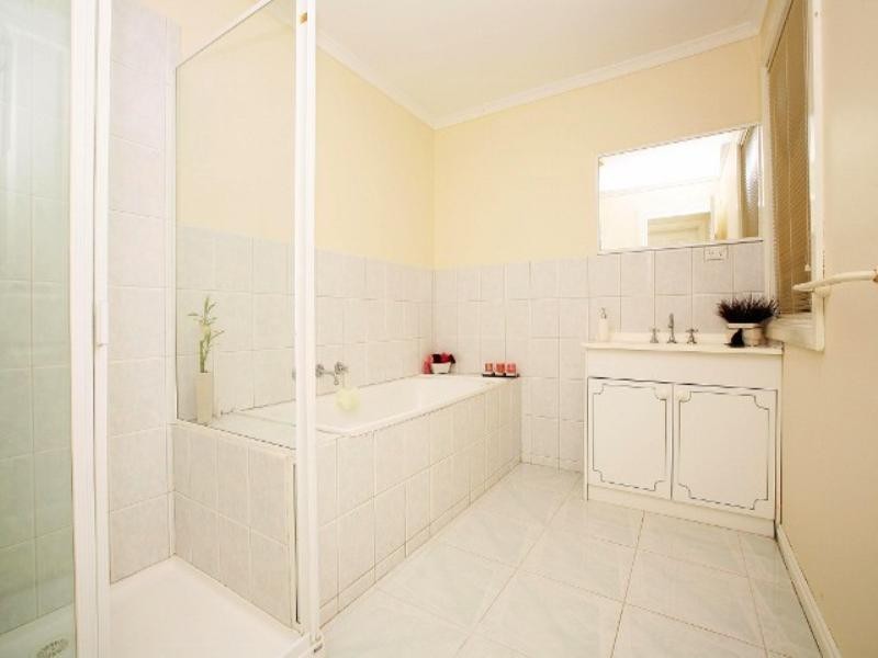 7 Wallace Street, Delahey VIC 3037