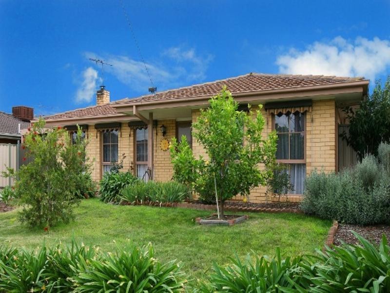 29 Kurung Drive, Kings Park VIC 3021