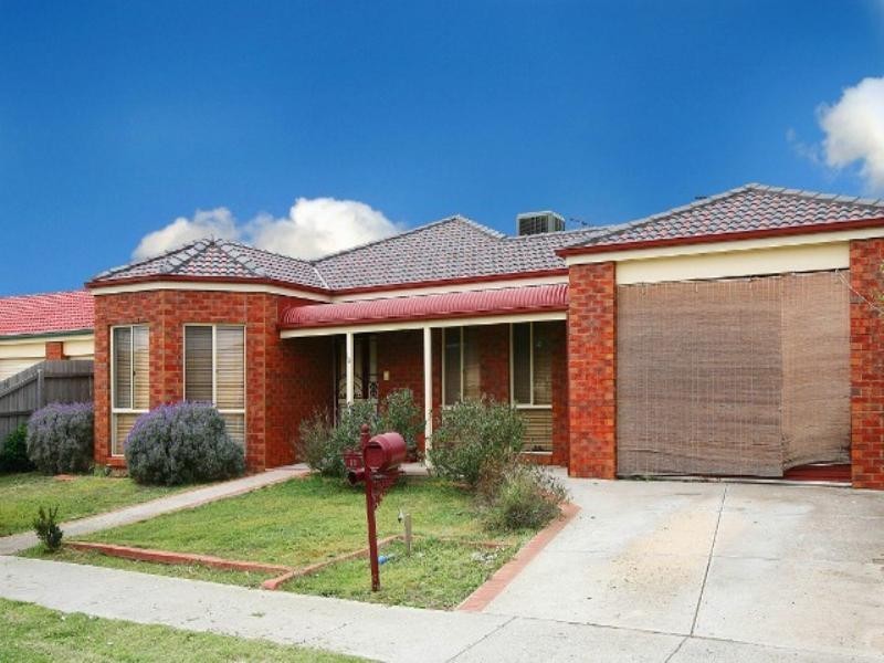 10 Aneta Avenue, Hillside VIC 3037