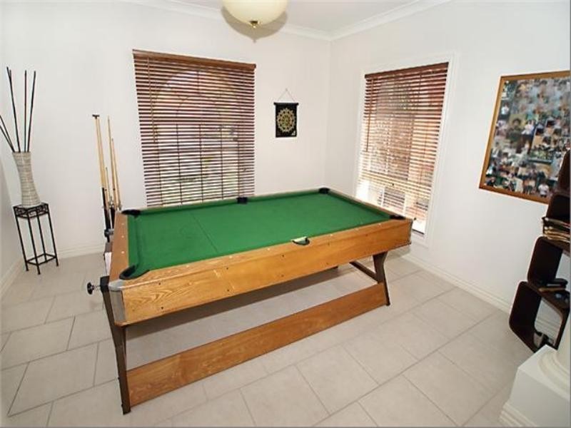 20 Highwood Drive, Hillside VIC 3037