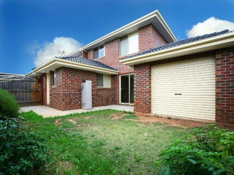 6/107 Pecks Road, Sydenham VIC 3037