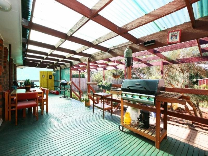 6 Narong Place, Keilor Downs VIC 3038