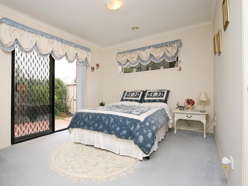 14 Avenham Court, Hillside VIC 3037