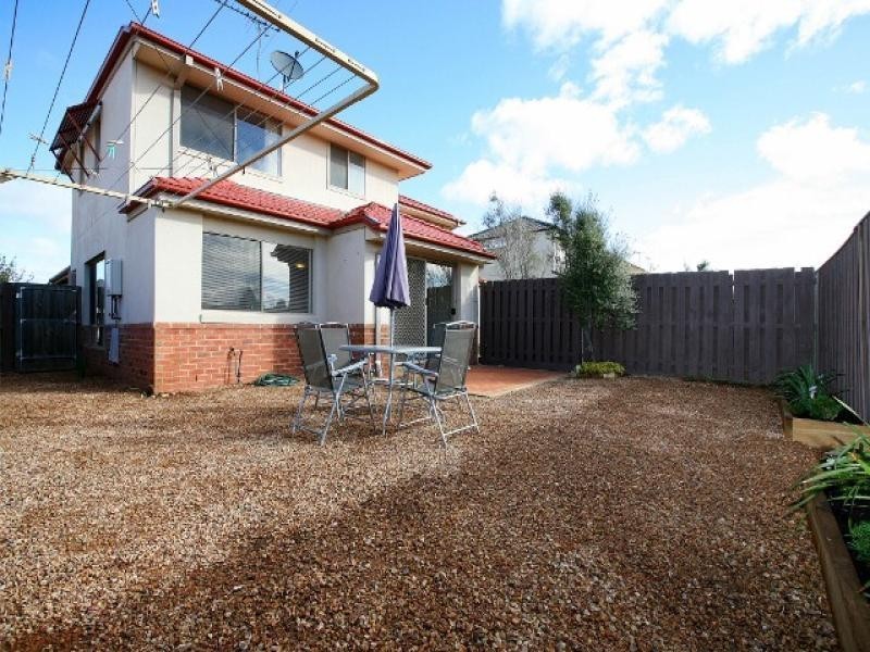 18/346 Sydenham Road, Sydenham VIC 3037