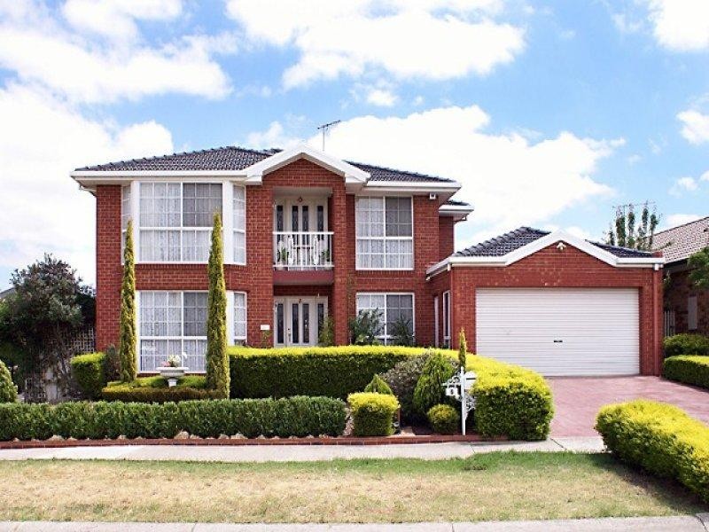 7 Wakelin Crescent, Taylors Lakes VIC 3038