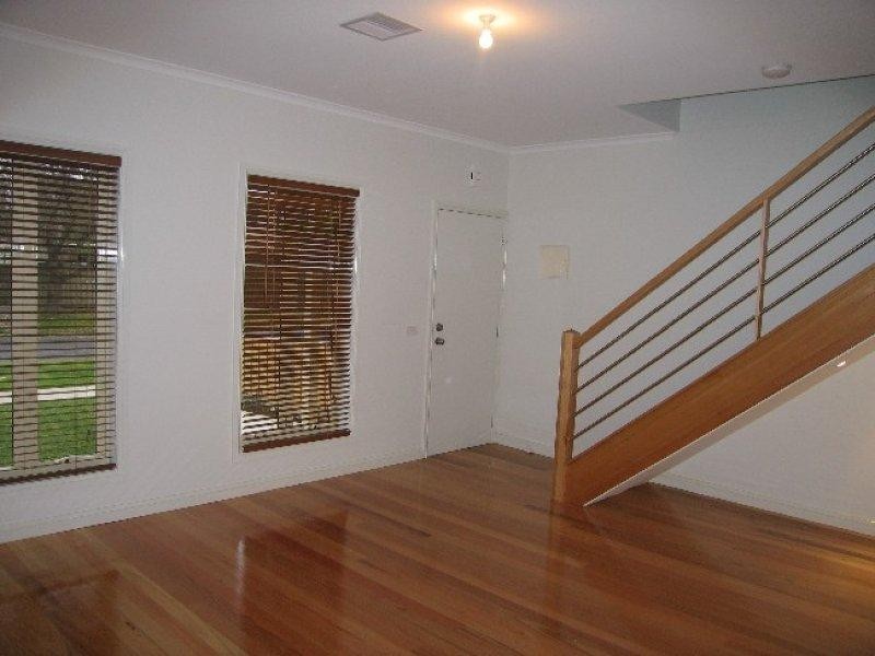 27B Walter Street, St Albans VIC 3021