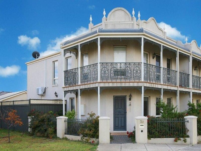 30 Parkview Terrace, Sydenham VIC 3037