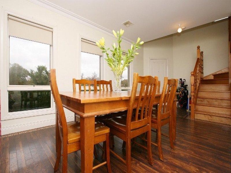 30 Parkview Terrace, Sydenham VIC 3037