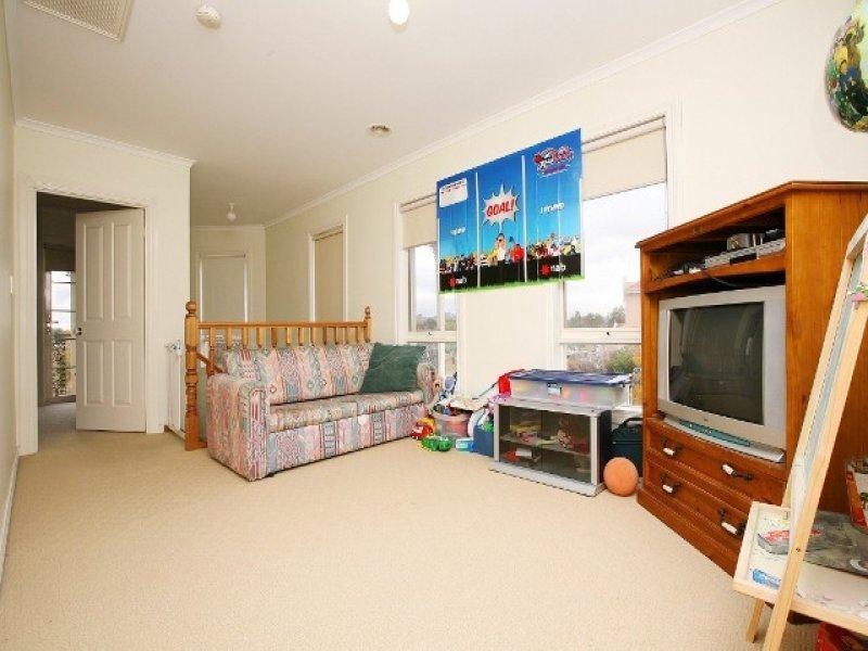 30 Parkview Terrace, Sydenham VIC 3037