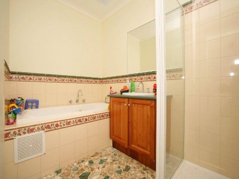 30 Parkview Terrace, Sydenham VIC 3037