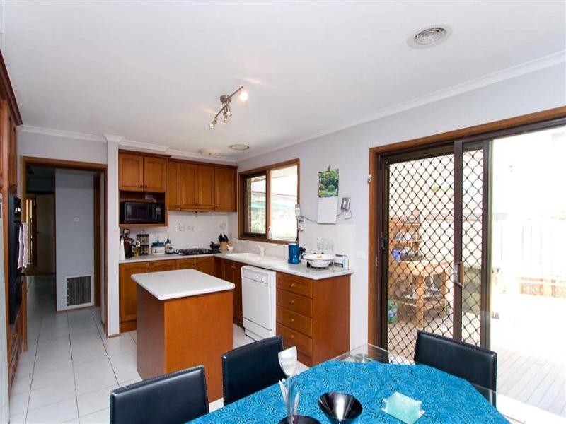 3 Hotchkiss Way, Keilor Downs VIC 3038