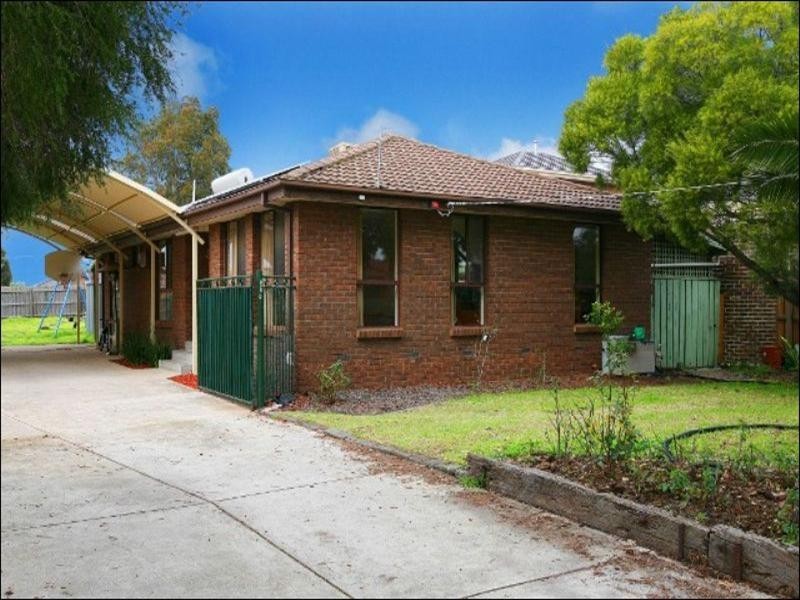 4 Breadalbane Court, Sydenham VIC 3037