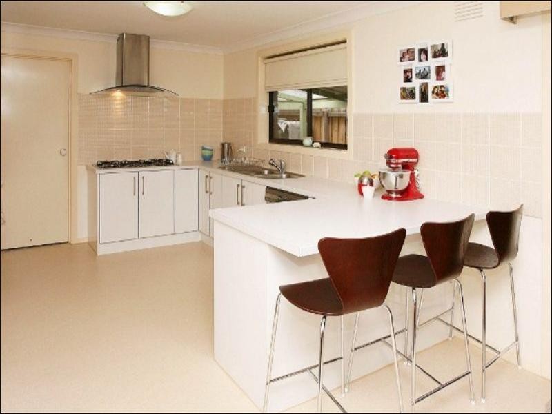 4 Breadalbane Court, Sydenham VIC 3037