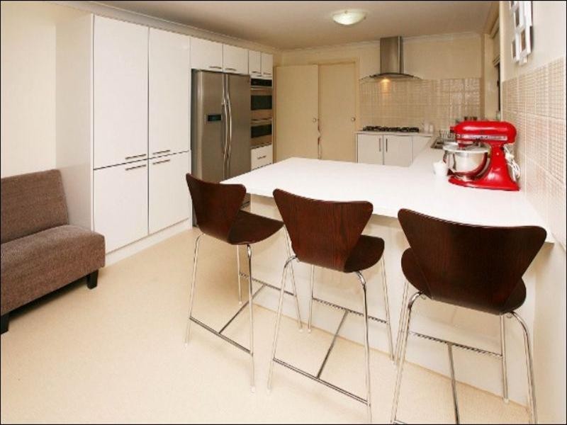 4 Breadalbane Court, Sydenham VIC 3037