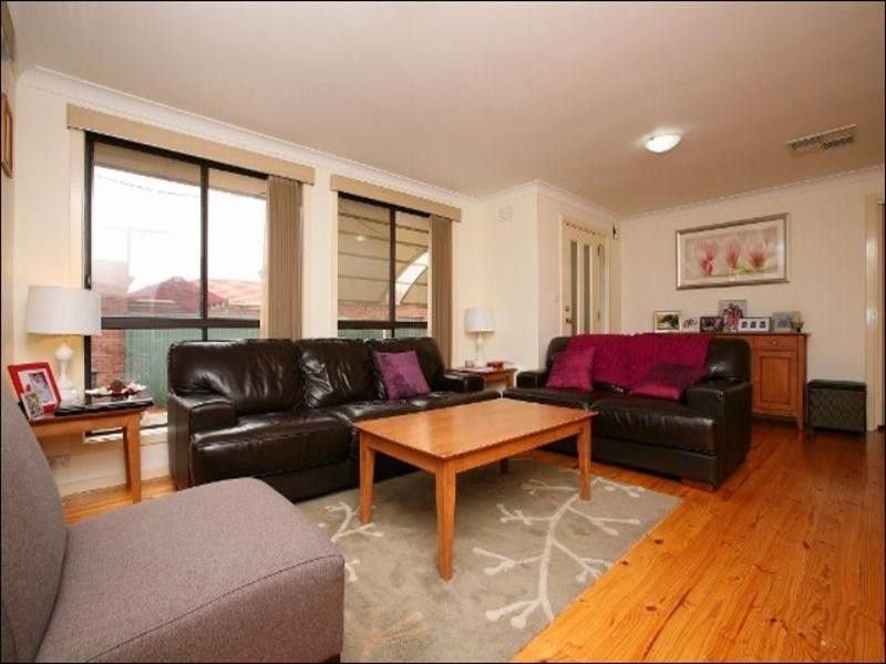 4 Breadalbane Court, Sydenham VIC 3037