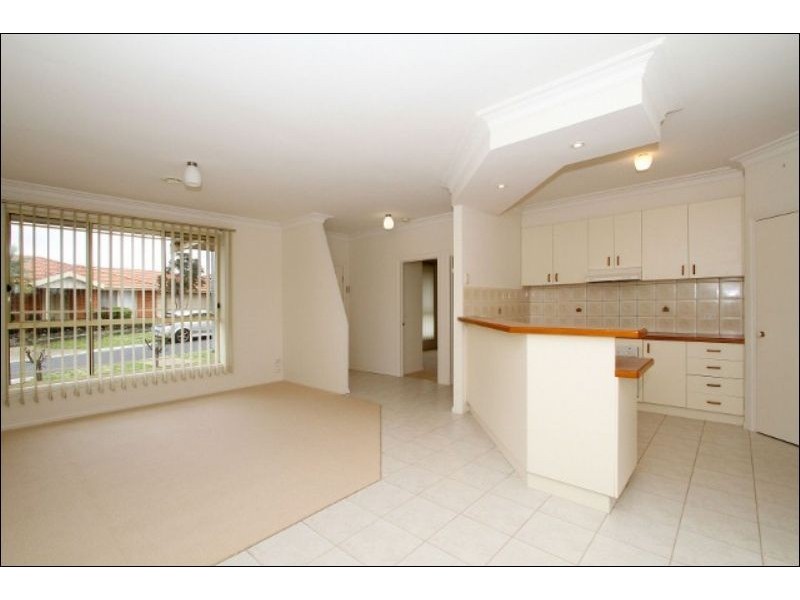 4 Yiota Place, Sydenham VIC 3037