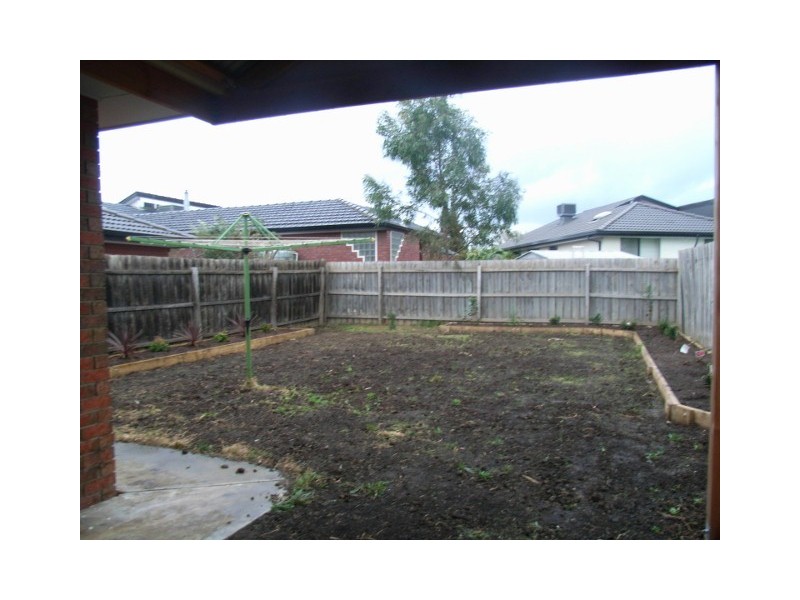 1/120 Willy’s Avenue, Keilor Downs VIC 3038