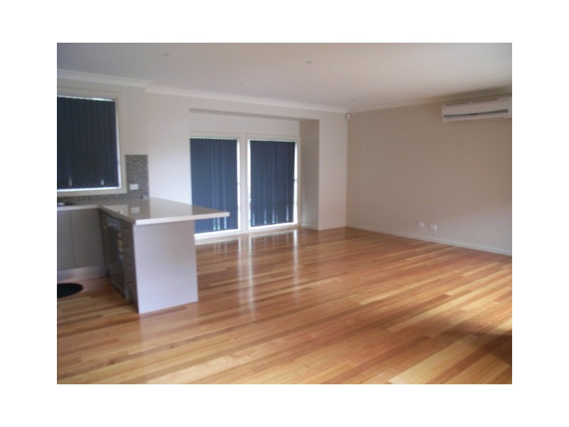 1/149 Roberts Street, Essendon VIC 3040