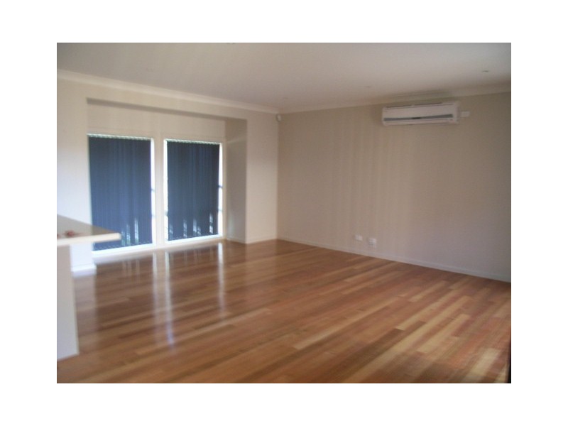 1/149 Roberts Street, Essendon VIC 3040