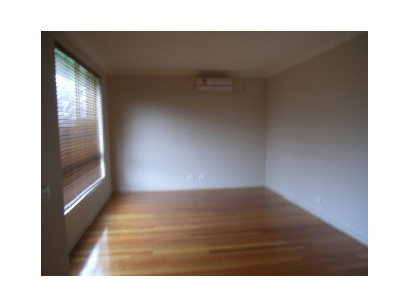 1/149 Roberts Street, Essendon VIC 3040